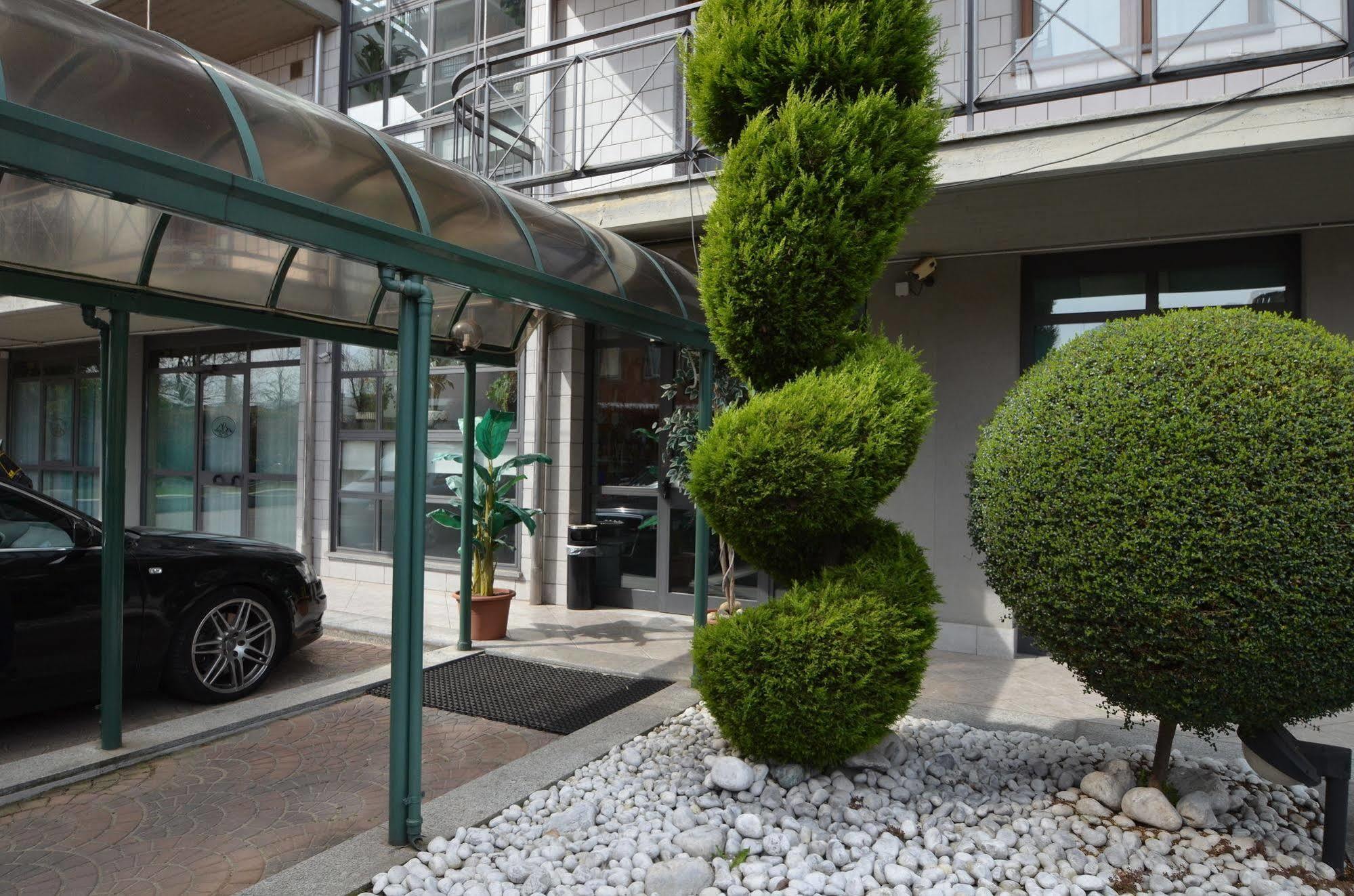 Hotel Residenza Delle Alpi Turín Exterior foto